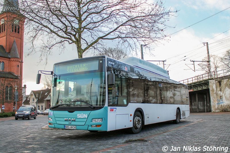 14) 2406-72,VHH-SWN,JNS.jpg